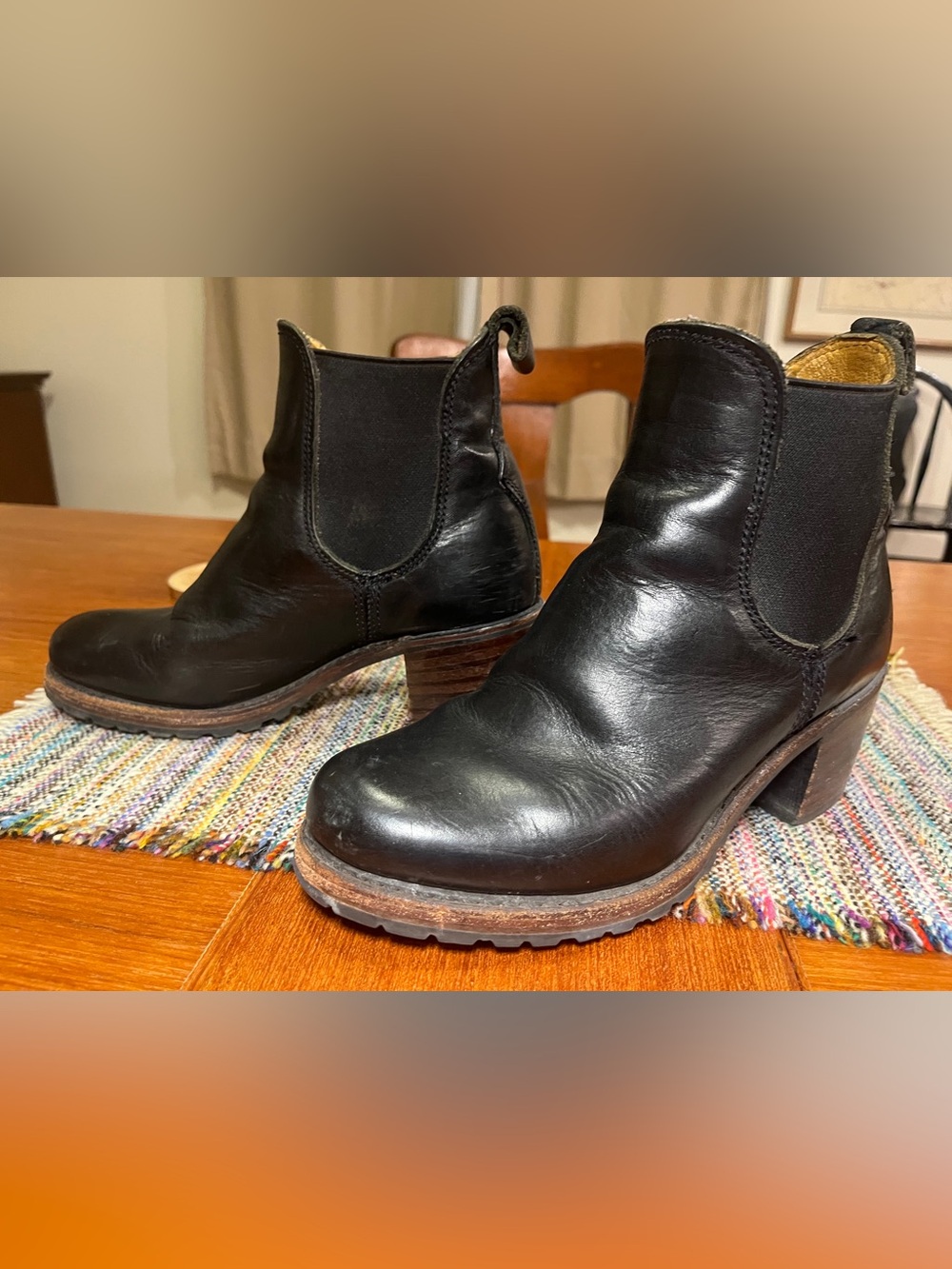 Frye Sabrina Chelsea Boot - Picture 1 of 7